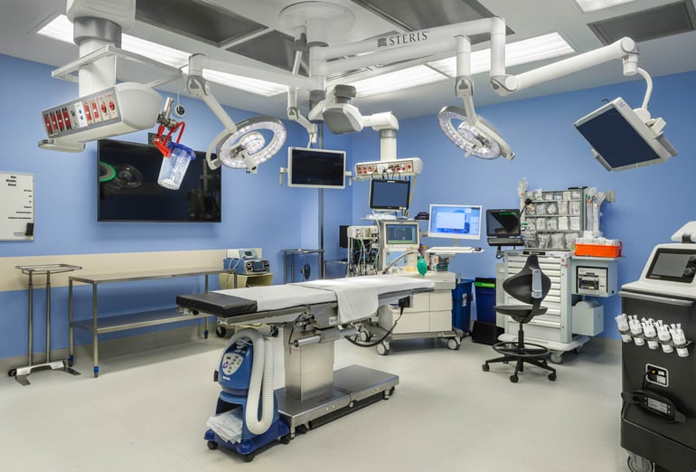 Operating Room at Children Hospital — interior designed by Taylor Design — photography by Pavel Bendov / ArchExplorer